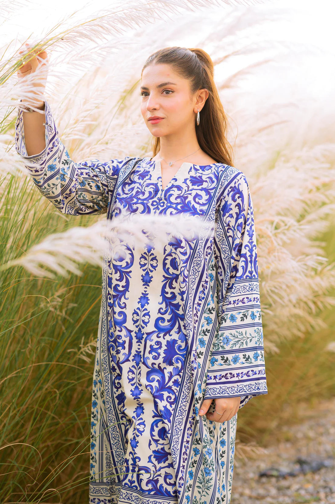Most Viral Ayeza Khan Summer Kaftan